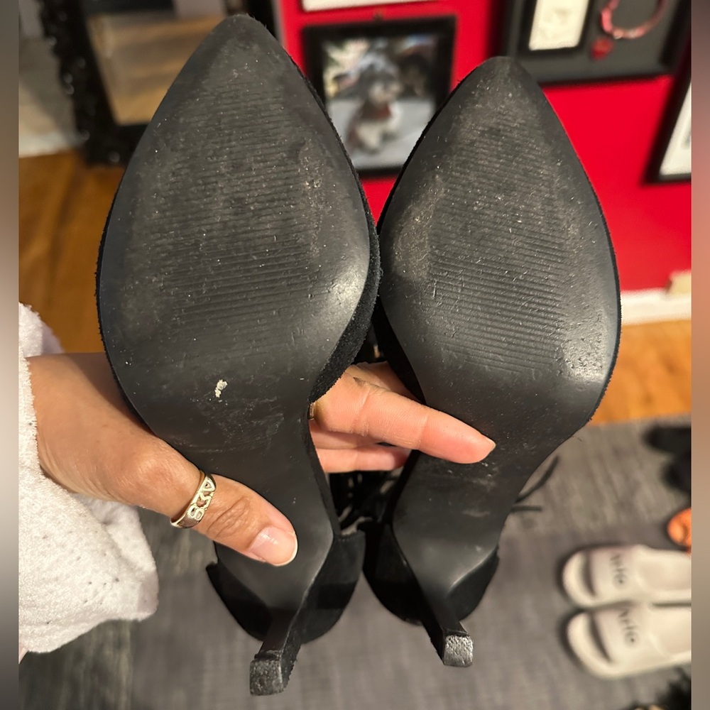 Fun Fringe Heels! - Picture 8 of 10